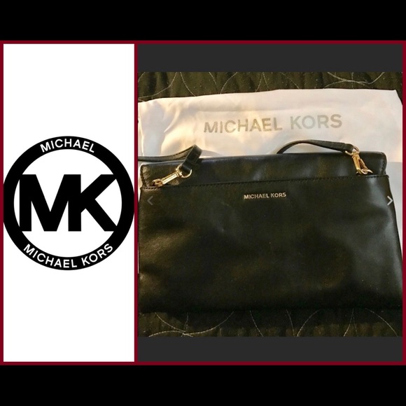 Michael Kors Handbags - Michael Kors crossbody & clutch black leather